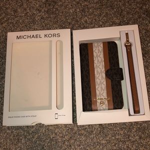 Michael Kors iPhone XS Max case
